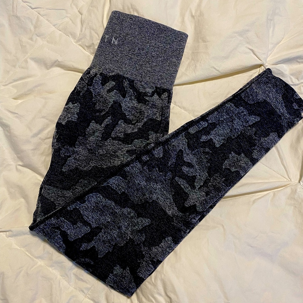 NVGTN Black Camo Seamless Legging